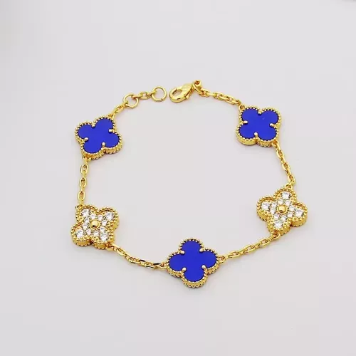 Van Cleef & Arpels Bracelets For Women #1371298