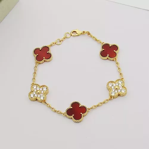 Van Cleef & Arpels Bracelets For Women #1371310