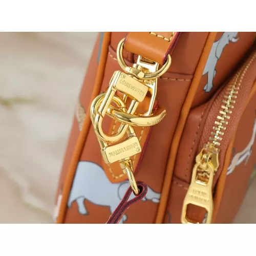 Cheap Louis Vuitton Messenger Bags For Women #1371349 Replica Wholesale [$60.00 USD] [ITEM#1371349] on Replica Louis Vuitton Messenger Bags