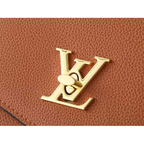 Cheap Louis Vuitton Messenger Bags For Women #1371352 Replica Wholesale [$60.00 USD] [ITEM#1371352] on Replica Louis Vuitton Messenger Bags