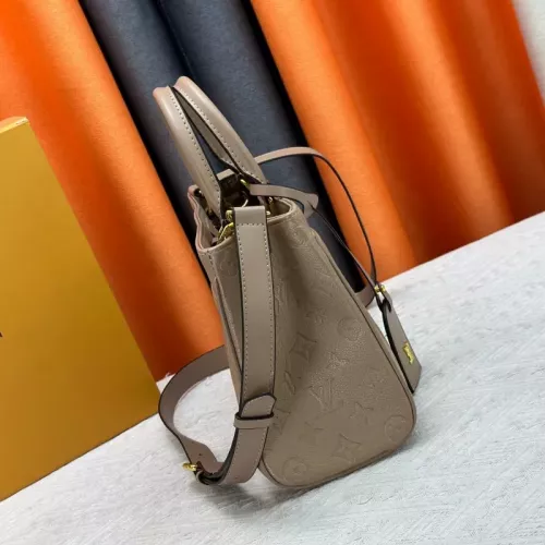 Cheap Louis Vuitton AAA Quality Handbags For Women #1371358 Replica Wholesale [$68.00 USD] [ITEM#1371358] on Replica Louis Vuitton AAA Quality Handbags