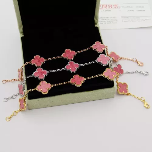 Cheap Van Cleef &amp; Arpels Bracelets For Women #1371375 Replica Wholesale [$29.00 USD] [ITEM#1371375] on Replica Van Cleef &amp; Arpels Bracelets