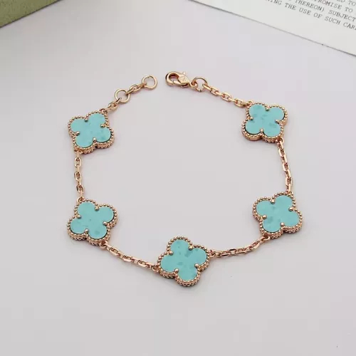 Van Cleef & Arpels Bracelets For Women #1371377