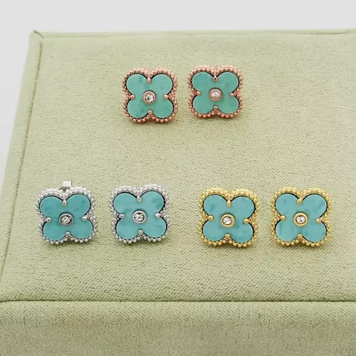 Cheap Van Cleef &amp; Arpels Earrings For Women #1371379 Replica Wholesale [$25.00 USD] [ITEM#1371379] on Replica Van Cleef &amp; Arpels Earrings