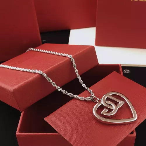 Cheap Dolce &amp; Gabbana Necklaces #1371452 Replica Wholesale [$32.00 USD] [ITEM#1371452] on Replica Dolce &amp; Gabbana Necklaces