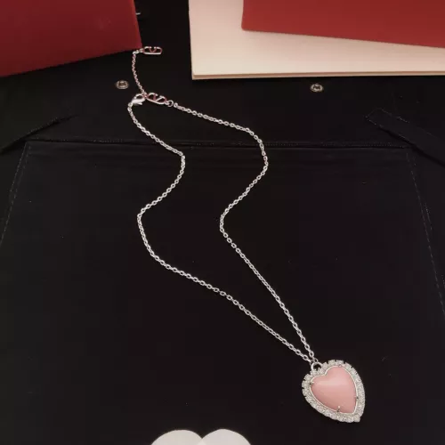 Cheap Valentino Necklaces For Women #1371474 Replica Wholesale [$32.00 USD] [ITEM#1371474] on Replica Valentino Necklaces