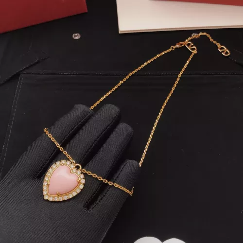 Cheap Valentino Necklaces For Women #1371475 Replica Wholesale [$32.00 USD] [ITEM#1371475] on Replica Valentino Necklaces