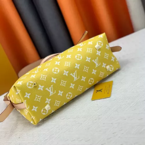 Cheap Louis Vuitton AAA Quality Shoulder Bags For Women #1371478 Replica Wholesale [$68.00 USD] [ITEM#1371478] on Replica Louis Vuitton AAA Quality Shoulder Bags