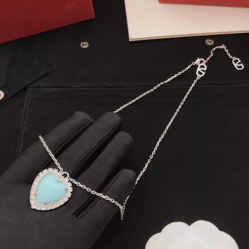Cheap Valentino Necklaces For Women #1371482 Replica Wholesale [$32.00 USD] [ITEM#1371482] on Replica Valentino Necklaces
