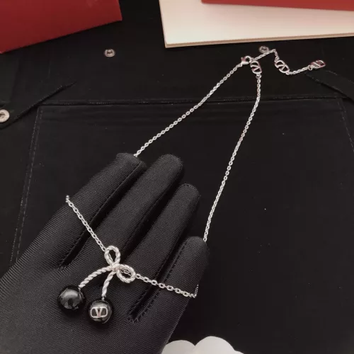 Cheap Valentino Necklaces #1371488 Replica Wholesale [$32.00 USD] [ITEM#1371488] on Replica Valentino Necklaces