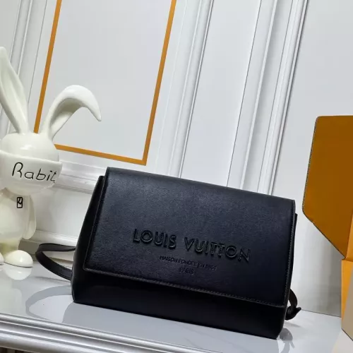Louis Vuitton AAA Quality Messenger Bags For Women #1371489