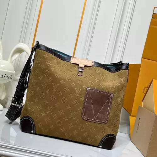 Louis Vuitton AAA Quality Messenger Bags For Women #1371491
