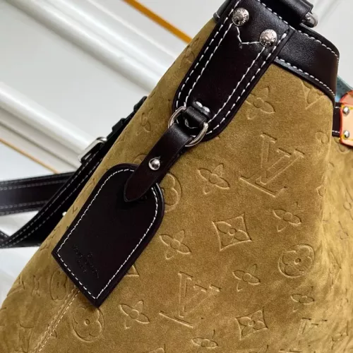 Cheap Louis Vuitton AAA Quality Messenger Bags For Women #1371491 Replica Wholesale [$68.00 USD] [ITEM#1371491] on Replica Louis Vuitton AAA Quality Messenger Bags
