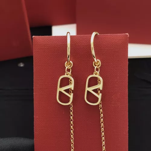 Cheap Valentino Earrings For Women #1371492 Replica Wholesale [$29.00 USD] [ITEM#1371492] on Replica Valentino Earrings