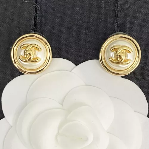 Cheap Chanel Earrings For Women #1371498 Replica Wholesale [$27.00 USD] [ITEM#1371498] on Replica Chanel Earrings