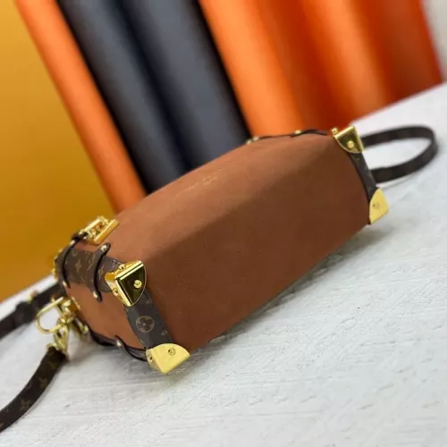 Cheap Louis Vuitton AAA Quality Messenger Bags For Women #1371499 Replica Wholesale [$80.00 USD] [ITEM#1371499] on Replica Louis Vuitton AAA Quality Messenger Bags