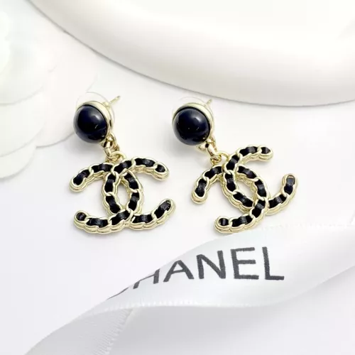 Cheap Chanel Earrings For Women #1371561 Replica Wholesale [$32.00 USD] [ITEM#1371561] on Replica Chanel Earrings