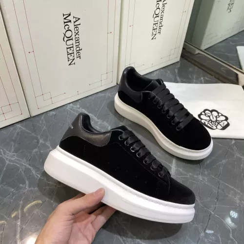 Alexander McQueen Casual Shoes For Men #1371644