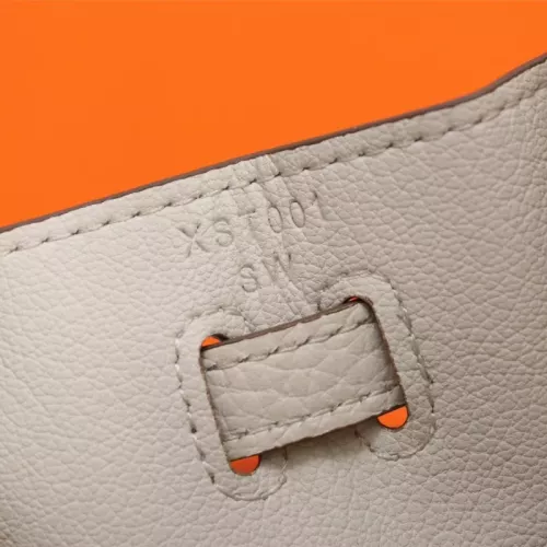 Cheap Hermes AAA Quality Handbags For Women #1371868 Replica Wholesale [$175.00 USD] [ITEM#1371868] on Replica Hermes AAA Quality Handbags