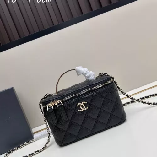Chanel AAA Quality Messenger Bags For Women #1371895