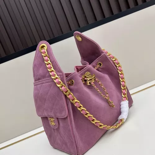 Cheap Chanel AAA Quality Shoulder Bags For Women #1371960 Replica Wholesale [$92.00 USD] [ITEM#1371960] on Replica Chanel AAA Quality Shoulder Bags