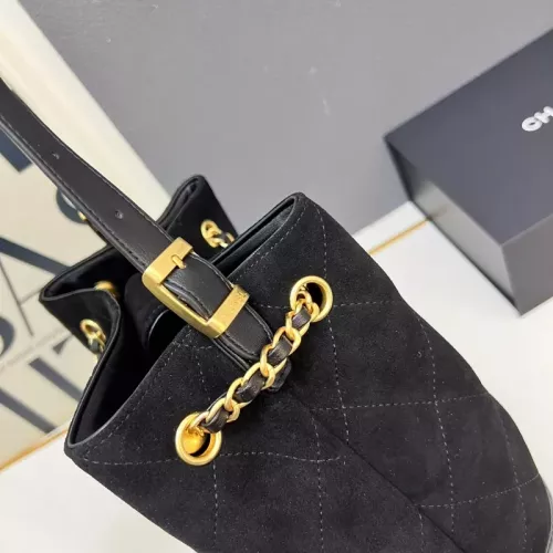 Cheap Chanel AAA Quality Shoulder Bags For Women #1372008 Replica Wholesale [$96.00 USD] [ITEM#1372008] on Replica Chanel AAA Quality Shoulder Bags