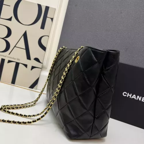 Cheap Chanel AAA Quality Shoulder Bags For Women #1372010 Replica Wholesale [$96.00 USD] [ITEM#1372010] on Replica Chanel AAA Quality Shoulder Bags