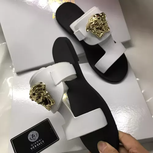 Cheap Versace Slippers For Women #1372011 Replica Wholesale [$72.00 USD] [ITEM#1372011] on Replica Versace Slippers