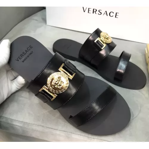 Versace Slippers For Women #1372018