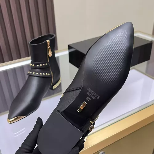 Cheap Versace Boots For Women #1372024 Replica Wholesale [$108.00 USD] [ITEM#1372024] on Replica Versace Boots