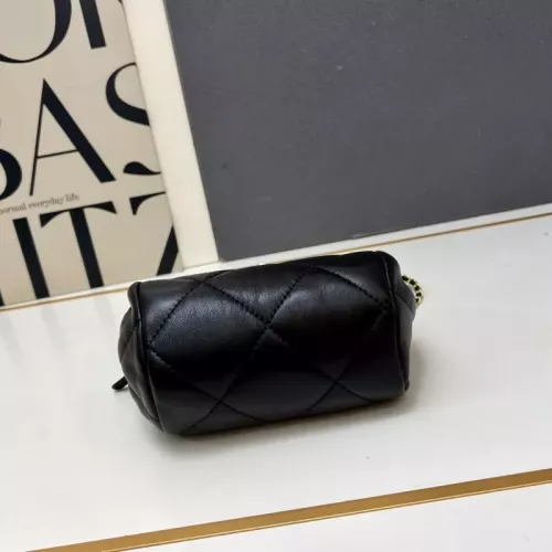 Cheap Chanel AAA Quality Messenger Bags For Women #1372025 Replica Wholesale [$76.00 USD] [ITEM#1372025] on Replica Chanel AAA Quality Messenger Bags