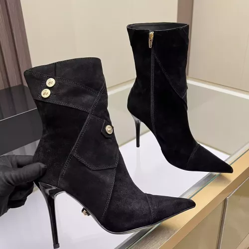 Versace Boots For Women #1372034