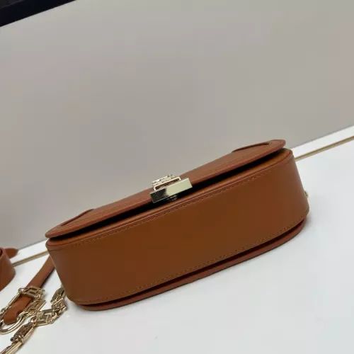 Cheap Versace AAA Quality Messenger Bags For Women #1372137 Replica Wholesale [$98.00 USD] [ITEM#1372137] on Replica Versace AAA Quality Messenger Bags