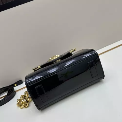 Cheap Versace AAA Quality Handbags For Women #1372218 Replica Wholesale [$100.00 USD] [ITEM#1372218] on Replica Versace AAA Quality Handbags