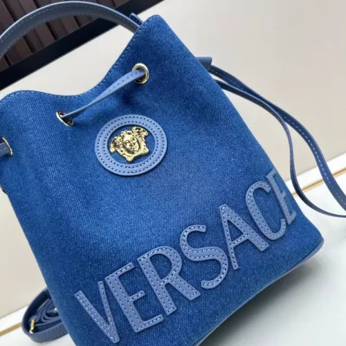 Cheap Versace AAA Quality Handbags For Women #1372222 Replica Wholesale [$92.00 USD] [ITEM#1372222] on Replica Versace AAA Quality Handbags