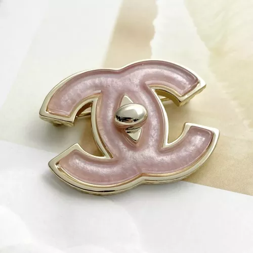 Cheap Chanel Brooches For Women #1372304 Replica Wholesale [$36.00 USD] [ITEM#1372304] on Replica Chanel Brooches