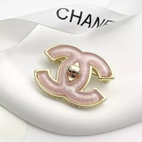 Cheap Chanel Brooches For Women #1372304 Replica Wholesale [$36.00 USD] [ITEM#1372304] on Replica Chanel Brooches