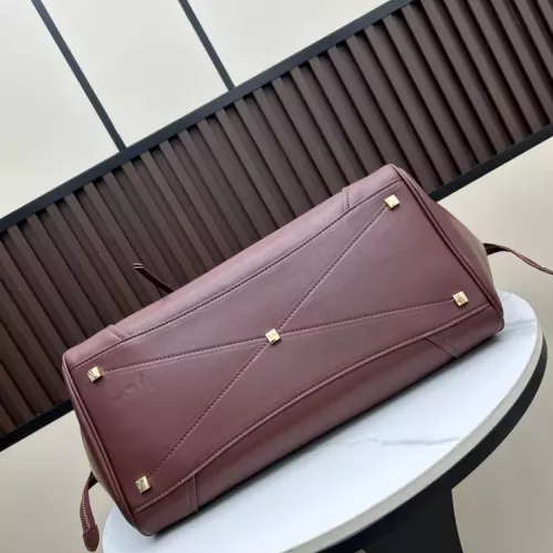 Cheap Celine AAA Quality Handbags For Women #1372306 Replica Wholesale [$108.00 USD] [ITEM#1372306] on Replica Celine AAA Quality Handbags