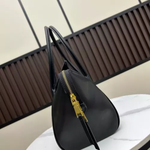 Cheap Celine AAA Quality Handbags For Women #1372312 Replica Wholesale [$102.00 USD] [ITEM#1372312] on Replica Celine AAA Quality Handbags