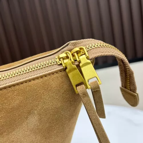 Cheap Celine AAA Quality Handbags For Women #1372318 Replica Wholesale [$115.00 USD] [ITEM#1372318] on Replica Celine AAA Quality Handbags
