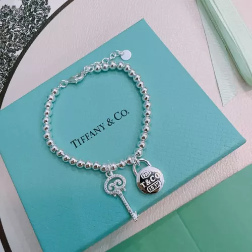 Tiffany Bracelets #1372345