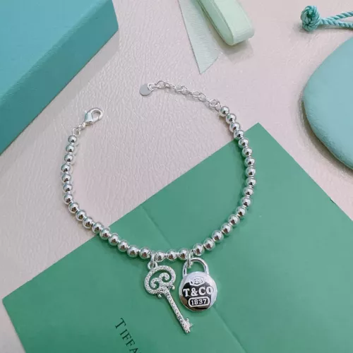 Cheap Tiffany Bracelets #1372345 Replica Wholesale [$38.00 USD] [ITEM#1372345] on Replica Tiffany Bracelets