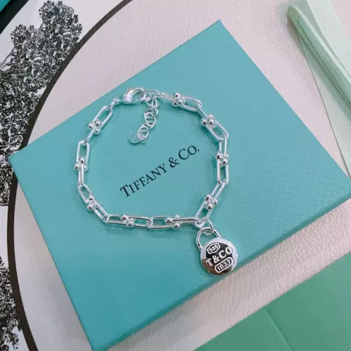 Tiffany Bracelets #1372346