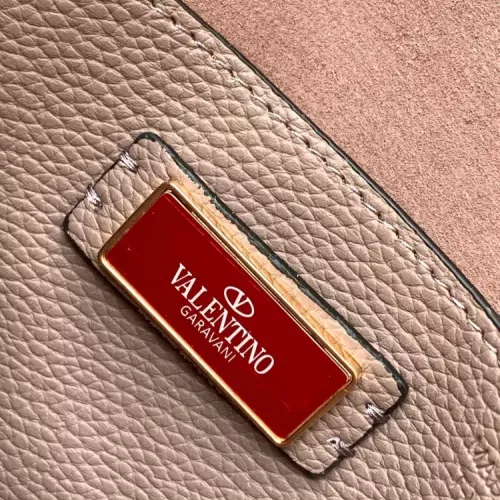 Cheap Valentino AAA Quality Messenger Bags For Women #1372354 Replica Wholesale [$100.00 USD] [ITEM#1372354] on Replica Valentino AAA Quality Messenger Bags