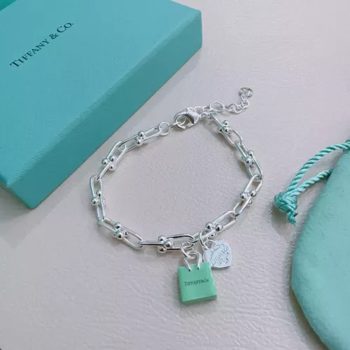 Tiffany Bracelets #1372383