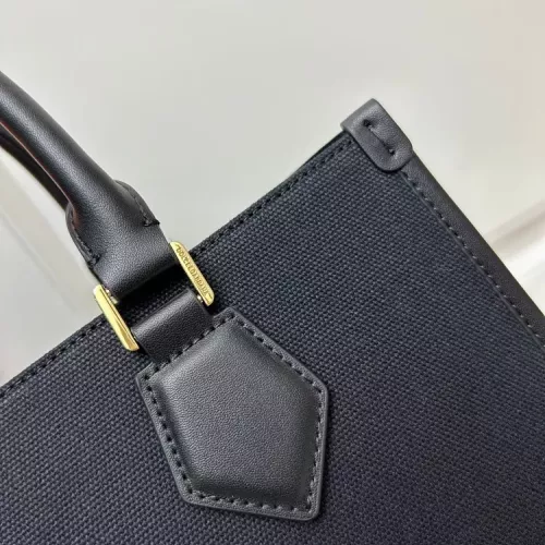 Cheap Dolce &amp; Gabbana AAA Quality Handbags For Women #1372435 Replica Wholesale [$162.00 USD] [ITEM#1372435] on Replica Dolce &amp; Gabbana AAA Quality Handbags