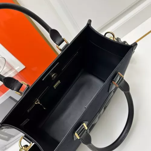 Cheap Dolce &amp; Gabbana AAA Quality Handbags For Women #1372435 Replica Wholesale [$162.00 USD] [ITEM#1372435] on Replica Dolce &amp; Gabbana AAA Quality Handbags