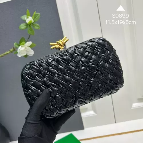 Cheap Bottega Veneta BV AAA Quality Handbags For Women #1372446 Replica Wholesale [$132.00 USD] [ITEM#1372446] on Replica Bottega Veneta BV AAA Quality Handbags