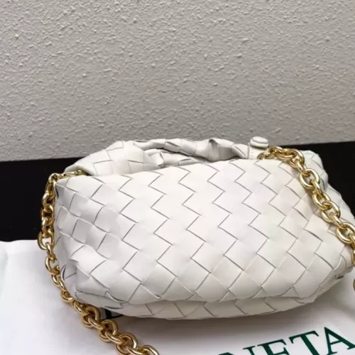 Cheap Bottega Veneta BV AAA Quality Handbags For Women #1372460 Replica Wholesale [$102.00 USD] [ITEM#1372460] on Replica Bottega Veneta BV AAA Quality Handbags