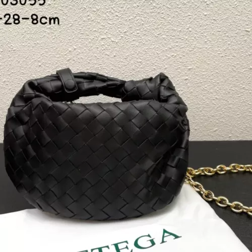 Cheap Bottega Veneta BV AAA Quality Handbags For Women #1372462 Replica Wholesale [$102.00 USD] [ITEM#1372462] on Replica Bottega Veneta BV AAA Quality Handbags